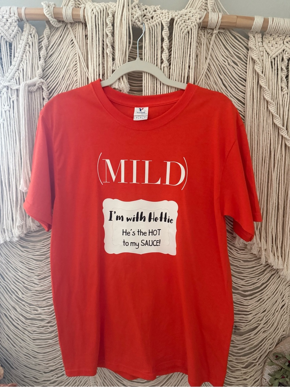 Taco Bell  Graphic Tee - (MILD) I'm with Hottie Casual size M  Shirt